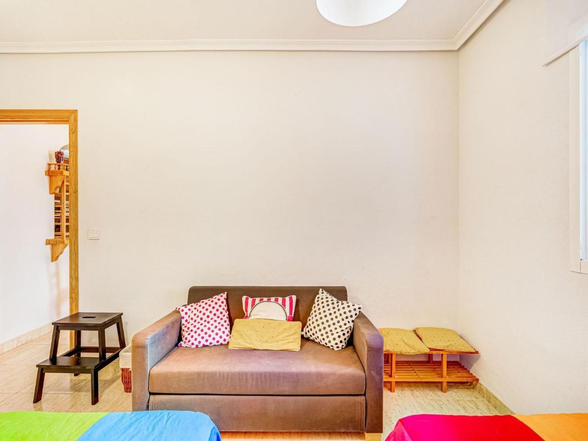 Belvilla By Oyo Lovely Bungalow With Swimming Pool Ориуэла Экстерьер фото