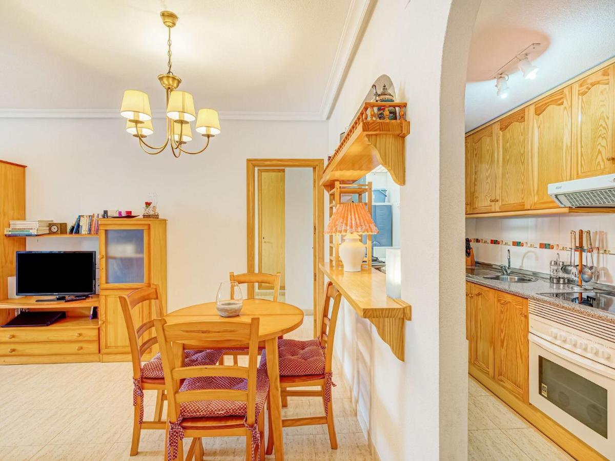 Belvilla By Oyo Lovely Bungalow With Swimming Pool Ориуэла Номер фото